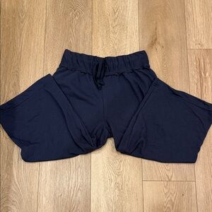 NWOT Free People Beach women’s size L wide leg square pocket pants.